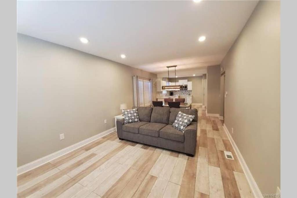 Luxury Private Home In The Heart Of Niagara Falls Eksteriør billede